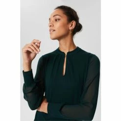 Hobbs Green Margot Top -Hobbs Sales unnamed file 1115