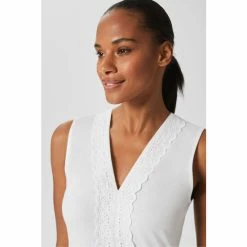 Hobbs Broderie Larna White Blouse -Hobbs Sales unnamed file 1211