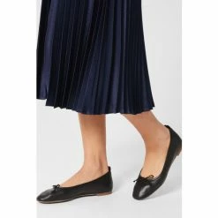 Hobbs Black Hattie Ballerina Shoes -Hobbs Sales unnamed file 1835