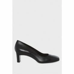 Hobbs Myra Black Court