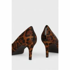 Hobbs Brown Amy Courts -Hobbs Sales unnamed file 1875