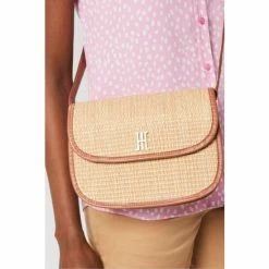 Hobbs Natural Cromer Cross-Body Bag -Hobbs Sales unnamed file 2707